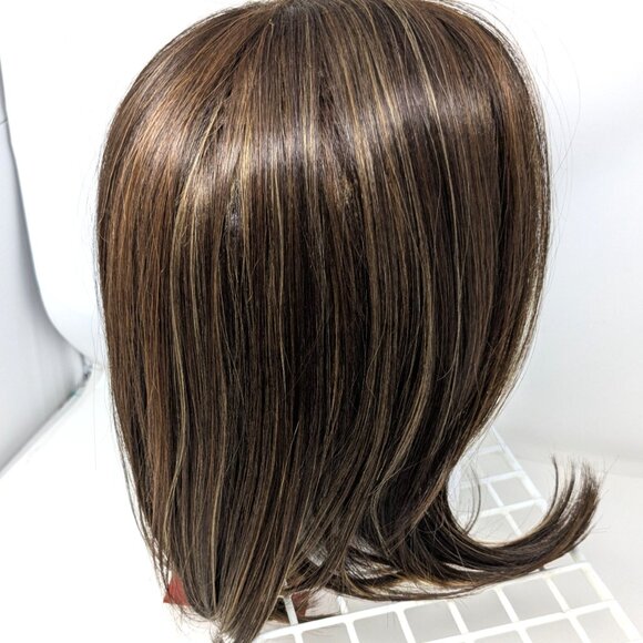Brown highlighted Bob Wig NIB Rene of Paris Medium Length Brunette Lace front - Picture 1 of 14